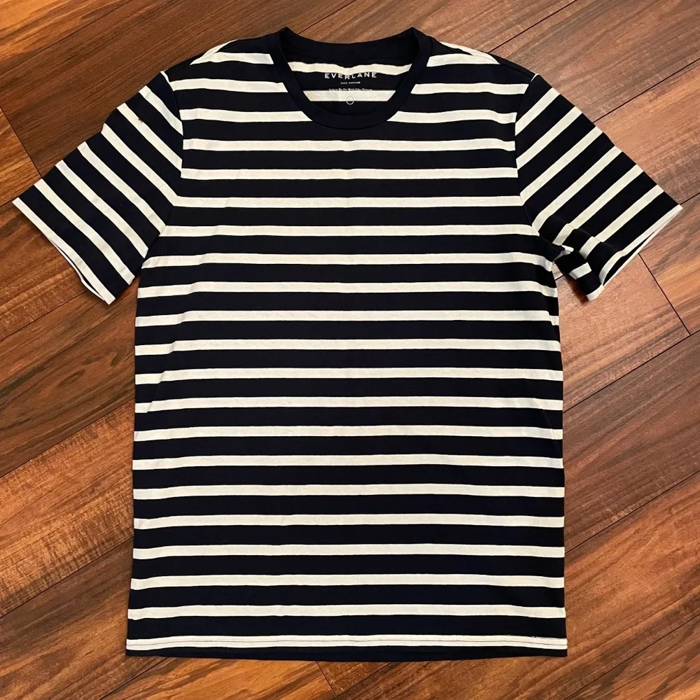 Everlane Premium Weight Crew Cotton tee Navy Blue Ecru Stripe XS NWOT - Picture 2 of 6